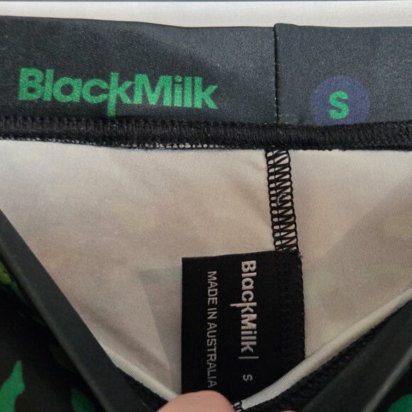 Blackmilk Cthulhu Leggings – Green & Black - Picture 3 of 5